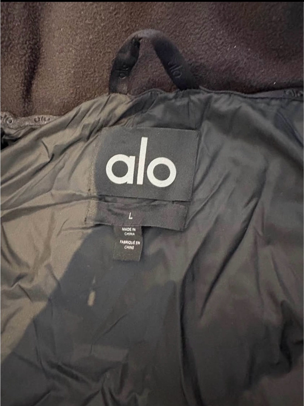 alo Gold Rush Puffer Trench - size Large - Picture 6 of 7